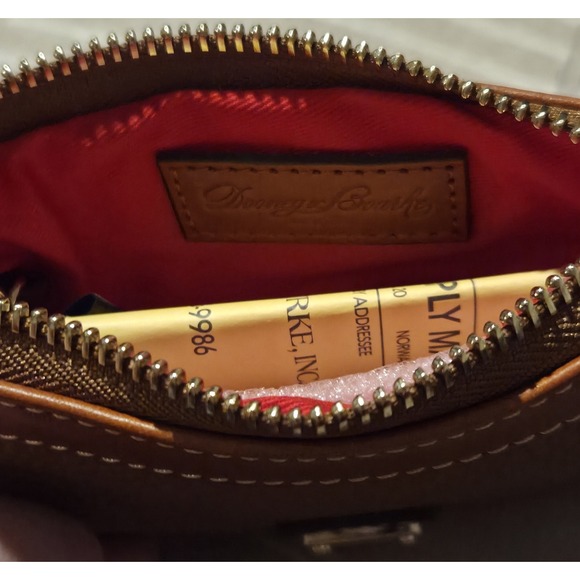 Dooney And Bourke‎ Pebble Grain Medium Wristlet Brown NWT